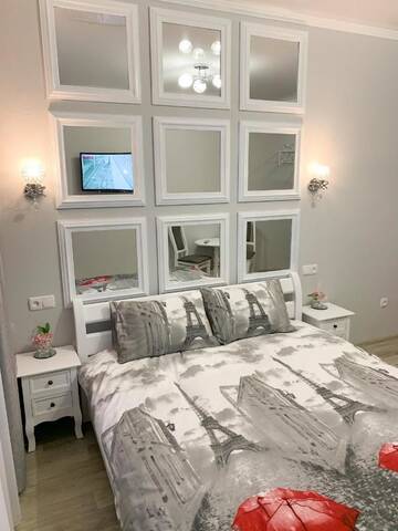 Фотографии Апартаменты Apartment Studio PARIS 92 г. Ирпень (Украина) №1 Фото Апартаменты Apartment Studio PARIS 92 г. Ирпень 1