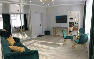 Фотографии Апартаменты Luxury Emerald Apartments г. Ирпень (Украина) №5 Фото Апартаменты Luxury Emerald Apartments г. Ирпень 5
